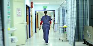 MEDICAL.100712.AFR PIC BY PETER BRAIG. GENERIC PIC. HOSPITAL,MEDICINE,MEDICARE,DOCTORS,NURSES,CARE,HEALTH,HEALTHCARE.