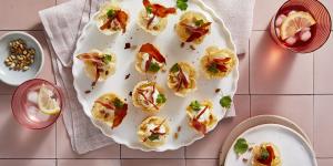 Parmesan baskets with crispy prosciutto and goat’s cheese.