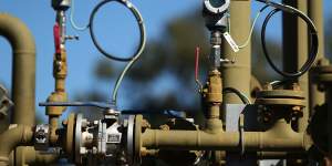 Illogical to use taxpayer funds for new gas fields