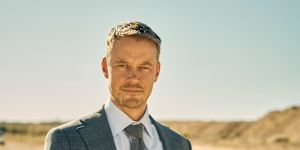 Michael Dorman as Detective Ivan Lucic,a man who wears his suit like armour.