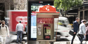 The new Sydney billboards that have left pedestrians ‘walking like ducks’ in single file