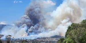 Relief for Hunter Valley town as bushfire downgraded