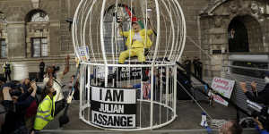 Westwood protests against the extradition of Julian Assange to the US,outside London’s Old Bailey Court in 2020.