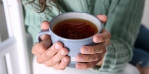 Tea is better salted,says a US researcher. 