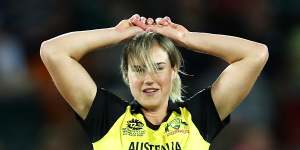 Hamstrung Ellyse Perry to miss New Zealand series