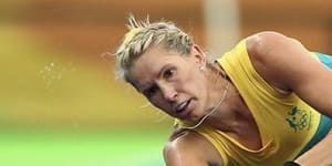 Hockeyroos survive Canada scare at Commonwealth Games