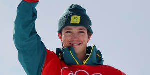 Australian star Scotty James soars to silver in snowboard halfpipe final