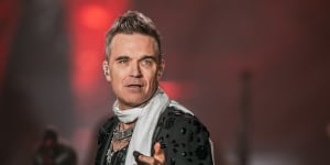 Robbie Williams performs at AAMI Park on Wednesday night.