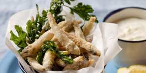 White bait chips with green Tabasco mayonnaise.