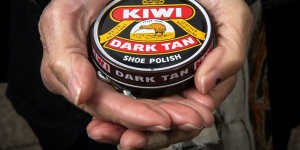 A tin of Kiwi shoe polish.
