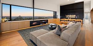 Mount Mellum QLD