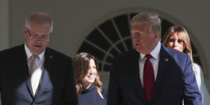 The two leaders,followed by their wives,at the White House. 