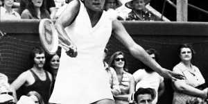 Evonne Goolagong Cawley on her way to winning the Open final against Chris Evert in 1974. 