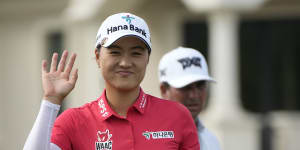 Minjee Lee takes out Greg Norman Medal as Cam Smith enters world’s top 10