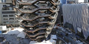 The Vessel,a structure of climbable interlocking staircases,is the centrepoint of the Hudson Yards redevelopment in New York.