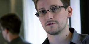 Edward Snowden broke his agreements with the US government,a judge has ruled.