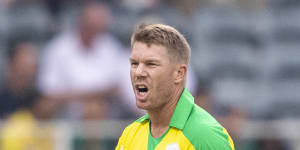 Warner planning to play if IPL goes ahead,manager says