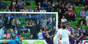 City romp to win over Perth as new dad Aaron is Mooy-nifique