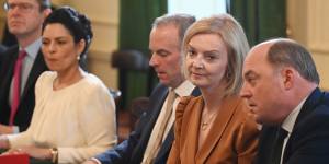 Liz Truss,UK foreign secretary,centre,attends the final scheduled cabinet meeting held by UK Prime Minister Boris Johnson on Tuesday.