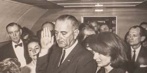 A museum exhibit – Lyndon B. Johnson is sworn in as US President with JFK’s widow,Jackie Kennedy,at his side.