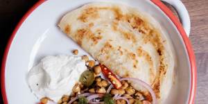 Mombasa roti and chole (roti with chickpeas).