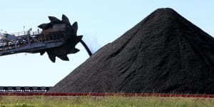 Australian coal exports to China are facing longer unloading and customs clearance times.