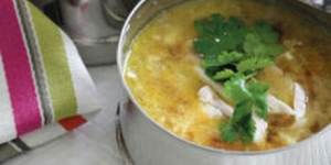 Sweet corn and chicken soup