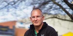 Former independent candidate Paul Hopper is challenging the Victorian government’s political donation laws in the High Court.