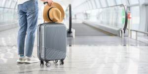 Travelling only with carry-on luggage has many advantages,but there are some drawbacks as well. 