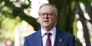 Albanese ‘to travel to China’ but opposition warns trade sanctions should be lifted first