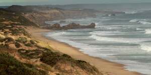 A coalition government would establish a $25 million national centre for coasts,environment,climate research and education at Point Nepean.