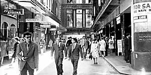 Degraves Street in the 1970s,without tables and chairs running down the middle.