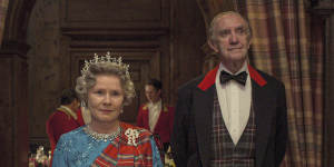 Imelda Staunton as Queen Elizabeth II and Jonathan Pryce as Prince Philip in The Crown.