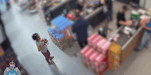 Erica Coyne and Lloyd Mitchell final moments,Albany,homepage GIF. 