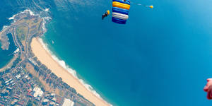 Sky-dive for the best views of the Illawarra.