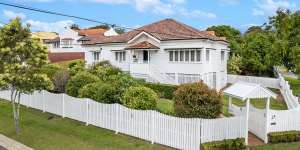 10 Wahroonga Road Ashgrove,was one of the successful sellers at auction at the weekend.