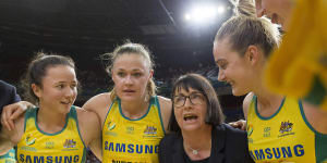 Coach warns Aussie netballers not to ease up