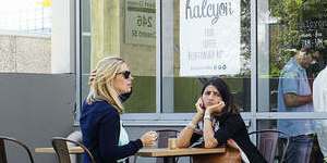 Oasis:Halcyon Coffee's green and shady courtyard.
