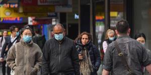 While masks are now mandated indoors across the state,plenty of Victorians are masking up outside too.