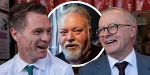 Chris Minns (left) and Anthony Albanese (right) will be at Kyle Sandilands’ wedding.