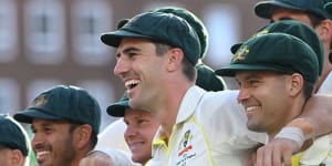 Australia celebrate retaining the Ashes after a spicy five-Test series.