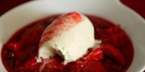Rhubarb and strawberry compote with vanilla ice-cream