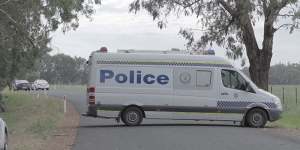 Body of teenage boy found on rural NSW road