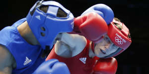 Sports like boxing,where combatants may trade sweat and even blood,are a high-risk event compared to individual events.