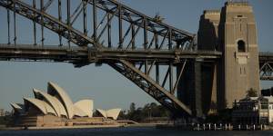 The government was warned that one of the delivery models for the new tunnel risked creating a public perception of ‘selling the Sydney Harbour Bridge’.