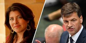 Naomi Wolf and Angus Taylor did not study at Oxford at the same time,despite Taylor's claims in his maiden speech.
