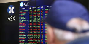 ASX dips after banks,BHP drag bourse back from record high