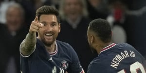 Messi scores first PSG goal in win over City,Real Madrid stunned
