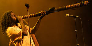Yimila Gurruwiwi demonstrated his prowess on the didgeridoo.