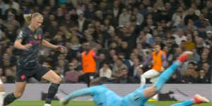 Spurs downed by Manchester City